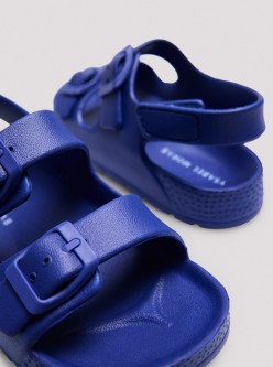 Sandalias