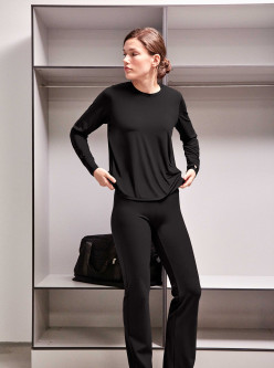 Pantalón flare